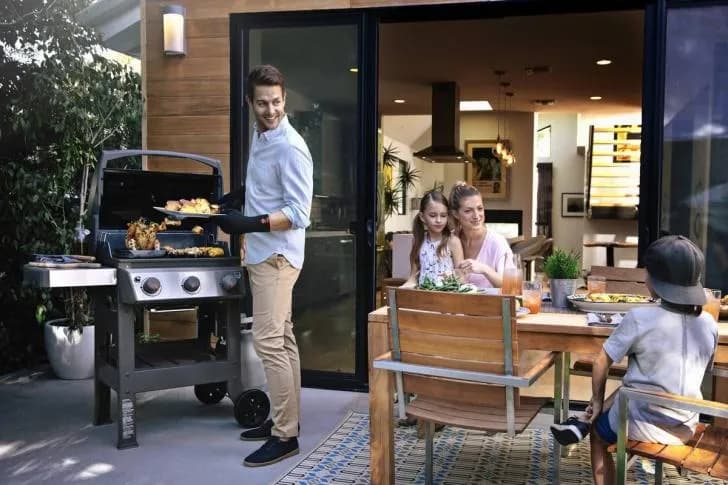 Tani dobry grill gazowy do 1000 zł - najlepsze modele i opinie
